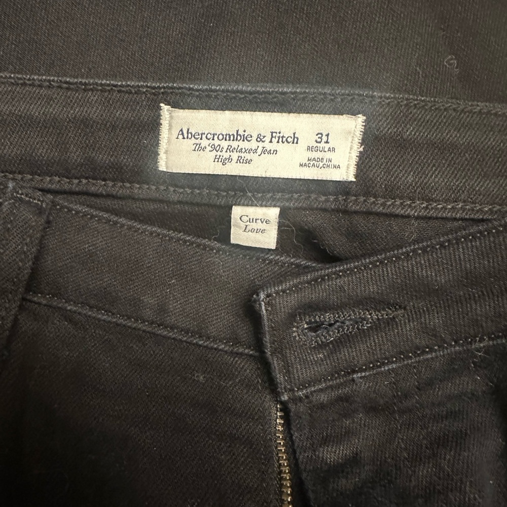 Abercrombie 90s relaxed curve love no fade black